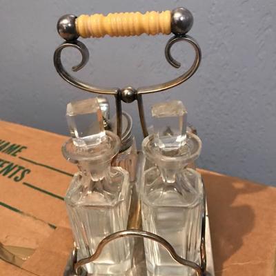 Salt/pepper vinegar 