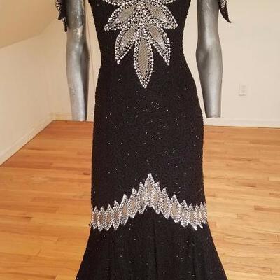 Vtg silk Mermaid gown fully beaded with onyx & silver glass beads 