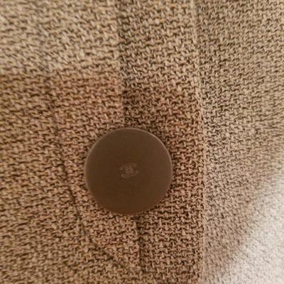Couture Chanel tweed skirt sit silk cc lined Authentic Paris