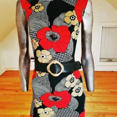 Vtg 1960's Forever Young wiggle dress tortoise buckle belt