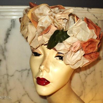 Vtg 1940's Toque hat Millinery silk/velour flowers satin lined