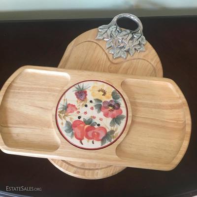 Lot 10 - Wood Cutting Boards/Serving Pieces 