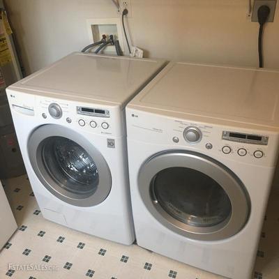 Lot 1 - LG Washer and Dryer 