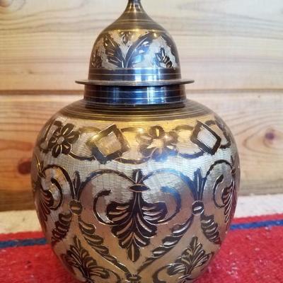 Lot-A19 Ornate Etched Brass Urn India Made W/ Lid