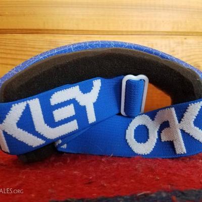 Lot-C33 Blue & Metallic Oakley Ski Goggles