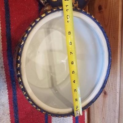 Lot-B57 Decorative Blue w/ Gold Trim Oriental Ceramic Bowl w/ Lid