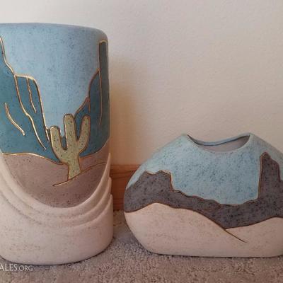Lot A7 2 Pc Soutwest Pottery Artist Signed Decorative Vases #3