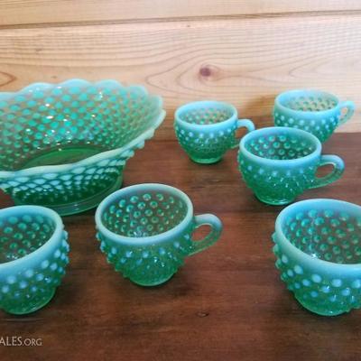 Lot-B25 Green Fenton Hobnail Milk Glass Punch Set for 12