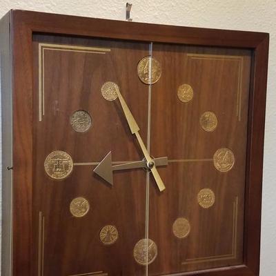 Lot-C30 Marion Kay Wooden Custom Coin Clock Model 102
