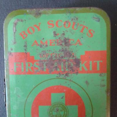 LOT 2 - VINTAGE BOY SCOUTS OF AMERICA (BSA) MEMORABILIA