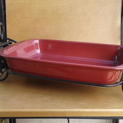 Lot #24 - Woven Traditions Baking Dish w/Wrought Iron Caddy