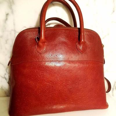 Vtg Ostrich leather Furla  Cross body large camel color Bag made in Italy