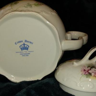 B4-19 VINTAGE Crown Dorset Teapot; Staffordshire, England