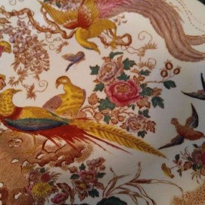 Royal Crown Derby Olde Avesbury Dnner Plates
