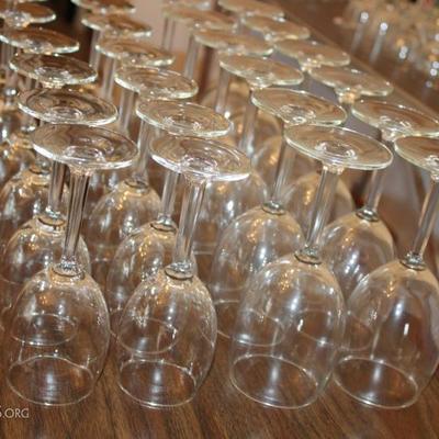 lot #24  Red and White wine Glasses (24)