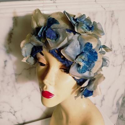 Vtg 1940's Toque turban crochet hat millinery flowers