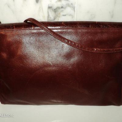 Susan Gail Embossed patched hand/shoulder leather bag merlot brick color Spain