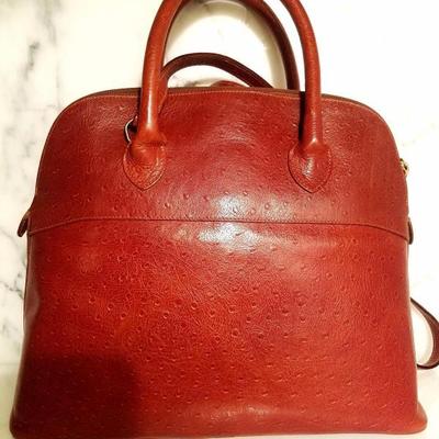 Vtg Ostrich leather Furla  Cross body large camel color Bag made in Italy