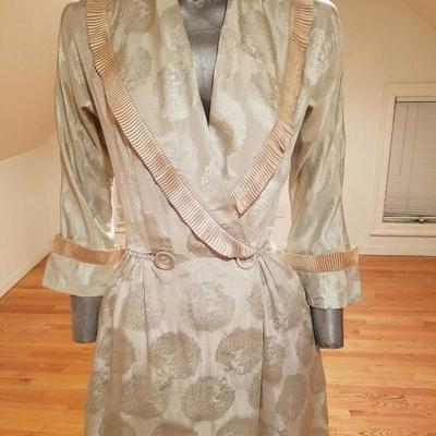  MGM Hollywood Star Elaine Ravell estate 1940's silk embossed dressing gown