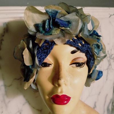 Vtg 1940's Toque turban crochet hat millinery flowers