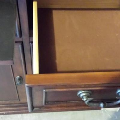 China Cabinet with light