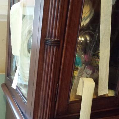 China Cabinet with light