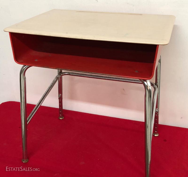 Heywoodite Student Desk 1960 S Heywood Wakefield Estatesales