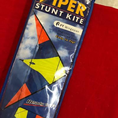 Viper Kite NEW in the Package Stunt 6 foot wingspan 