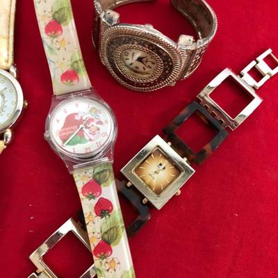 Lot of Fashion Watches