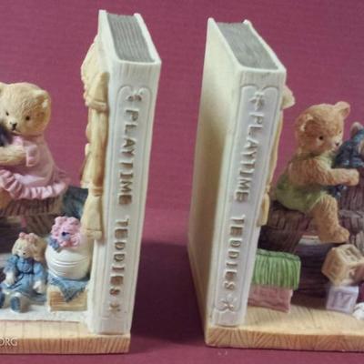 Nursery Book Ends
