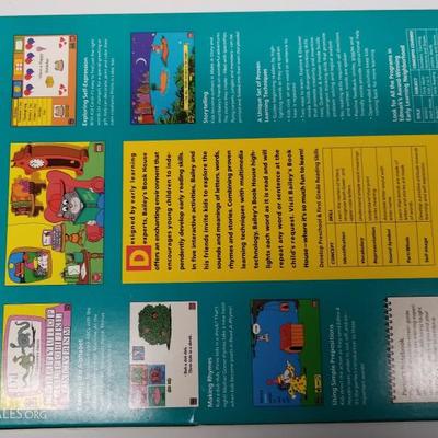 CD Book House (Ages 2-5 yrs0