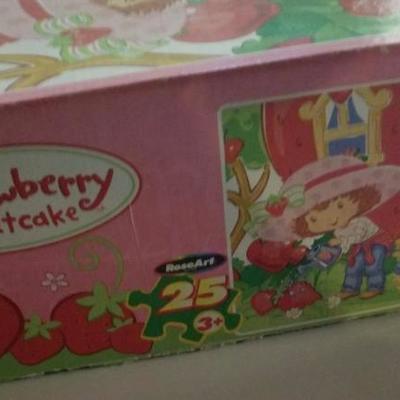 Strawberry Shortcake puzzle (Age 3+)