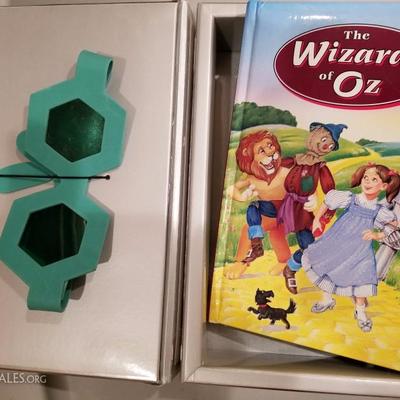 Wizard of Oz book and kit for kids
