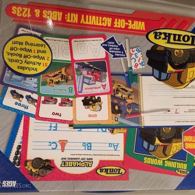Tonka train - (Wipe off activity kit (Ages 3+)