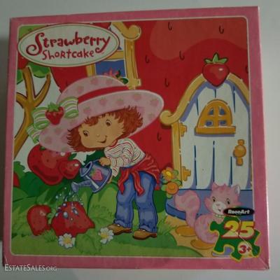 Strawberry Shortcake puzzle (Age 3+)