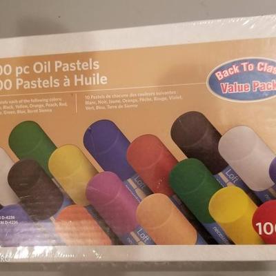 100 Oil Pastels - NEW