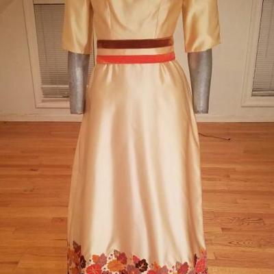 Vtg 1940's hand embroidered maxi gown velour belt/bow