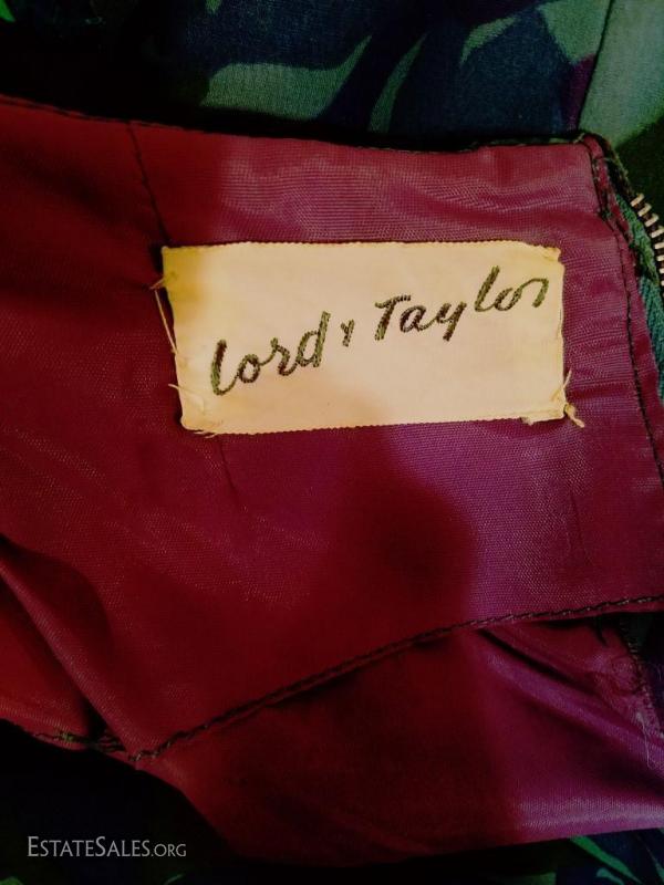 Lord and shop taylor chiffon dresses