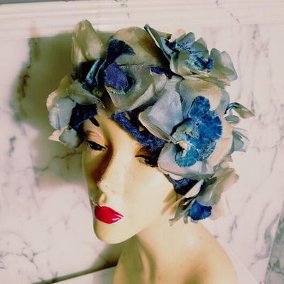 Vtg 1940's Toque Turban millinery flower crochet hat