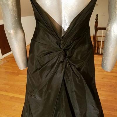 Laundry 1995 Runway satin gown embellished bodice back low plunge train