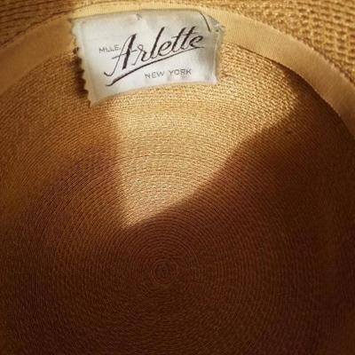 Vtg 1940's Mlle Arlette New York straw weaved wide brim hat 