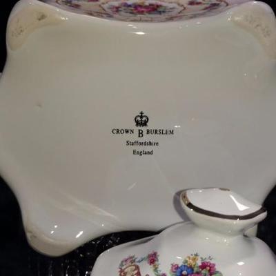 B9-51 VINTAGE Crown Burslem Teapot, Staffordshire, England