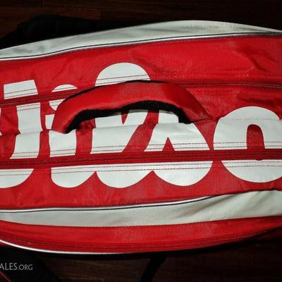 Wilson Tour Tennis Racquet bag red black shoulder straps