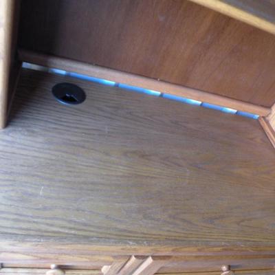 LOT 22 - Oak Desk Cabinet w/Chair