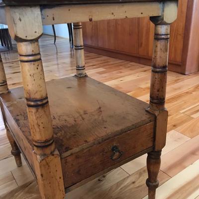 Lot 10 - Drexel Side Table 