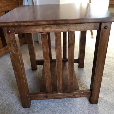 Lot 108 - End Table 