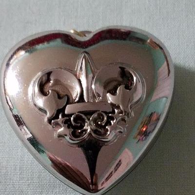 Vintage Heart Necklace lockette