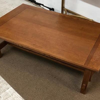 Arts & Crafts Mission Style Oak Coffee Table