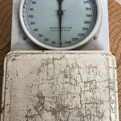 Vintage Hanson Weighmaster Scale 250 Pounds, Chippy paint