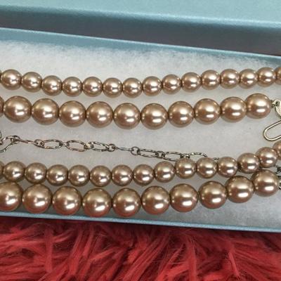 Vintage pearl choker set